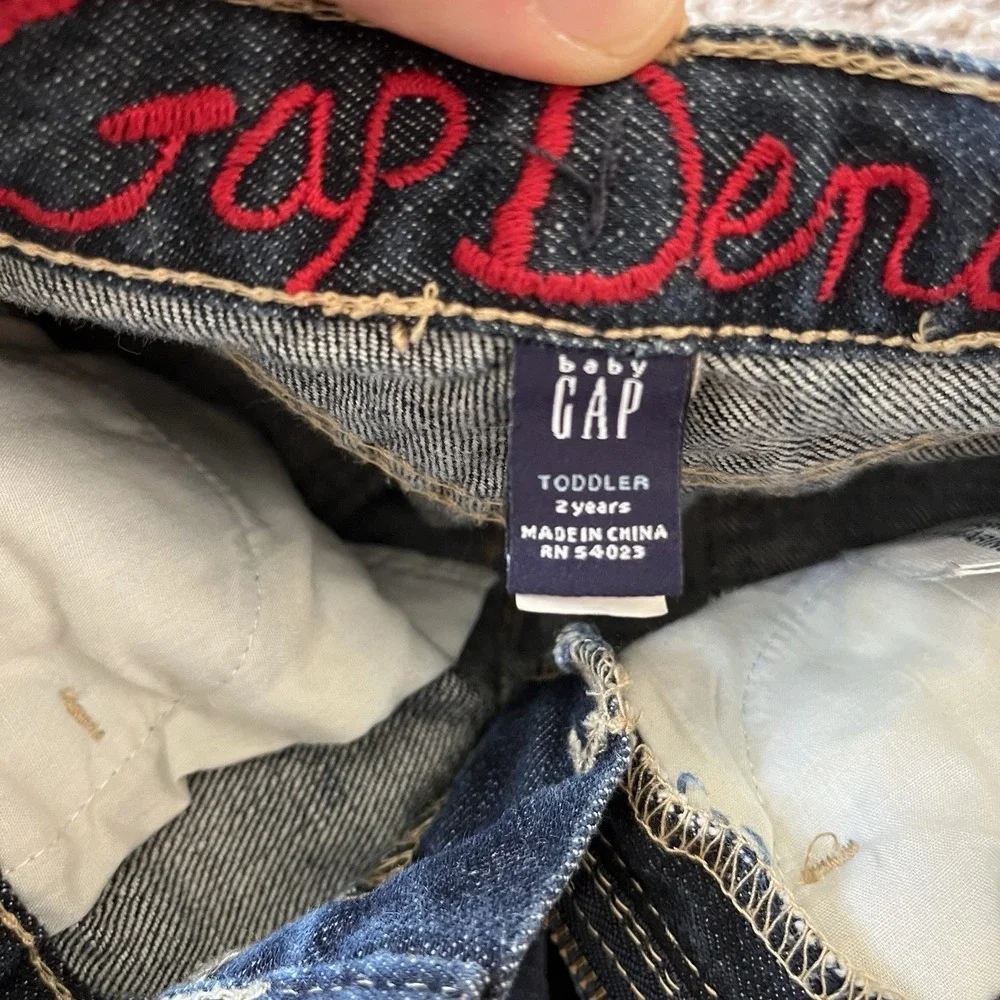 Gap Denim Jeans Girls 2T Flower Embroidered Adjustable Waist‎